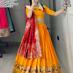 Lehenga Choli de Seda Paithani Tradicional Bandhani Noor-e-Zyana, Largo hasta el Suelo, de Secado Rápido y con Protección Solar para Mujer - Boda - Product Image 1