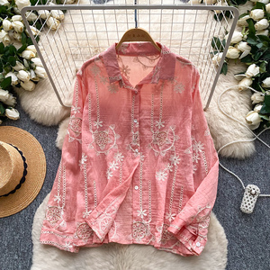 Blusa de Trabajo Holgada de Manga Larga con Bordado Étnico Floral Vintage para Mujer - Product Image 4