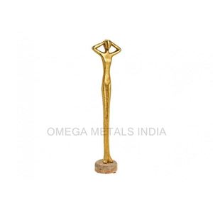 Figurine humaine de décoration d'arbre de Noël de luxe de haute qualité avec base en bois pour les décorations de Noël en gros en vente - Product Image 6