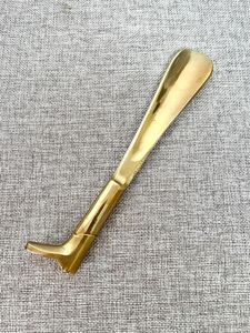 Chausse-pied en laiton antique à long manche, outil durable en métal pour faciliter le port des chaussures - Product Image 5