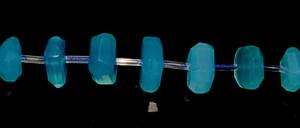 Cuentas facetadas de calcedonia azul natural, hebra de piedras preciosas, cuentas sueltas para la fabricación de joyería al por mayor - Product Image 3