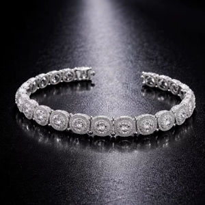 สร้อยข้อมือเพชรหรูสำหรับผู้ชาย ทอง 14KT แบบหนา สไตล์คิวบัน ประดับเพชรเต็มเส้น ฮิปฮอป ดีไซน์โดดเด่น มีตัวเลือกทอง 10KT ของขวัญ - Product Image 1