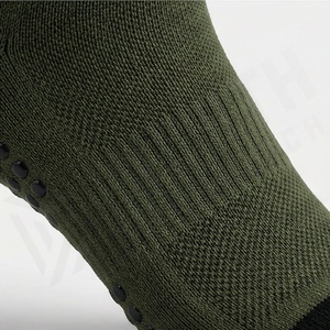 Crew <b>Socks</b> Olive Green Solid Knitted Breathable <b>Polyester</b> Spandex Running Athletic Support Adult Autumn Regular Style - Product Image 5