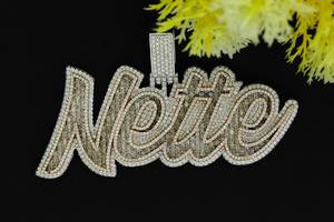 Pendentif de luxe en moissanite VVS plaqué or bicolore, style hip-hop, personnalisable avec initiale ou nom, en argent sterling 925, idéal pour un cadeau - Product Image 5