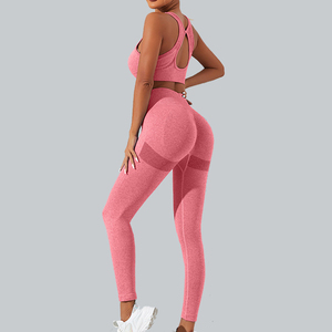 Ensemble de yoga 2 pièces pour femme : soutien-gorge sans manches à col rond et bretelles réglables, et legging taille haute uni sans couture en polyester/coton élastique - Product Image 2