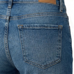 กางเกงยีนส์ขาสั้นผู้หญิงไซส์ใหญ่ ระบายอากาศได้ดี ผ้าฝ้าย ติดกระดุม ทรงบู้ตตี้ สีสันปรับแต่งได้ สไตล์สตรีทแวร์ - Product Image 5