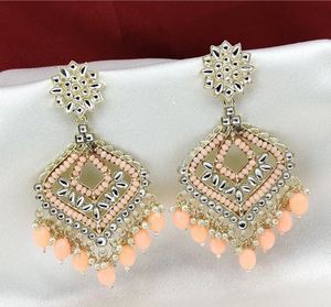 Pendientes de Aro Chapados en Oro para Mujer con Cristales de Estrás y Perlas Colgantes, Estilo Bohemio Geométrico para Bodas y Fiestas - Product Image 1