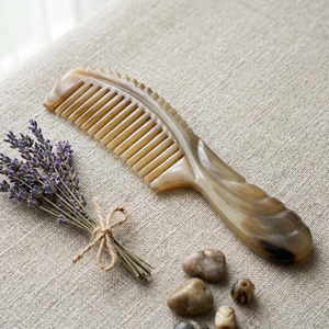 <b>Wide</b> Tooth Horn <b>Comb</b> – Handmade Natural Horn <b>Comb</b> – Hair <b>Comb</b> Gift by HF Crafts - Product Image 4