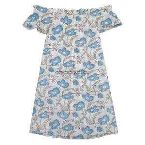 Nouvelle robe d'été décontractée sexy à imprimé coloré et épaules dénudées pour femme, imprimé artisanal, très tendance dans la catégorie des robes décontractées - Product Image 4
