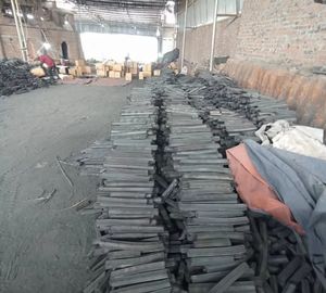 Briquetas de Carbón de Bambú en Barra Cuadrada de Larga Duración con 8500J de Calorías para Parrilla y Horno - Product Image 3