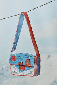 Sac à bandoulière personnalisé en perles de rocaille bleu clair, style funicular de ski, fait main, concept de sac à main en perles - Product Image 1