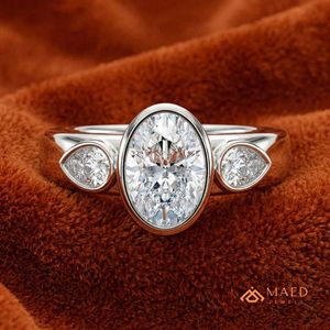 Silver Oval Moissanite <b>Ring</b> Elegant Womens Engagement Jewelry Luxury Fashion Party Style Gift - Product Image 3