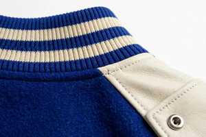 Breathable Men's Varsity Jacket Woolen Fabric Crew Neck Letter Patch <b>Snap</b> Button Sheep Fur Trim Casual Winter - Product Image 3