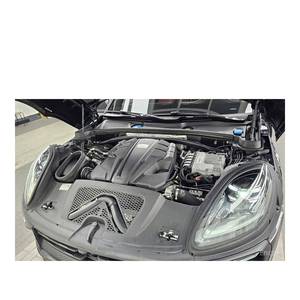 Porsche Macan 2.9 S 2023 con Volante a la Izquierda, 20,552 km, Asientos de Cuero - Product Image 6