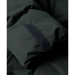 Chaqueta Acolchada con Capucha para Hombre, Color Verde Oscuro, Resistente al Viento, Abrigo Casual de Invierno con Cierre de Cremallera, Corte Regular, Color Sólido, Poliéster Grueso - Product Image 4
