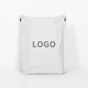 Bolsa de mensajería ecológica, impermeable, resistente a desgarros, ligera, con logo personalizado, color melocotón, para embalaje de zapatos, calcetines y ropa. - Product Image 1