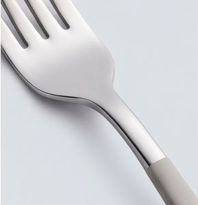 Juego de Cubiertos Minimalistas de Acero Inoxidable, Acabado Plateado con Alto Brillo, Aptos para Lavavajillas, Vajilla para Bodas, 4 Piezas - Product Image 2