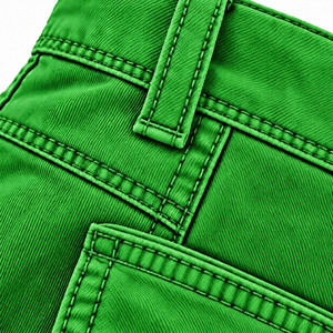 Pantalon cargo à jambes larges vert vif pour homme, style streetwear, avec plusieurs poches, fermeture à boutons - Product Image 6