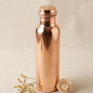 Botella de cobre de lujo para una vida ecológica y una rutina de hidratación diaria con estilo. - Product Image 6