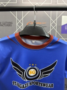 เสื้อฟุตบอลสีน้ำเงินสำหรับผู้ชาย Stargaze Sportswear พิมพ์ลายแบบ Sublimated ระบายเหงื่อได้ดี แขนสั้น ทรงปกติ ชุดทีมสำหรับผู้ใหญ่ - Product Image 5