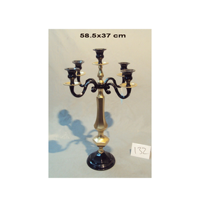 Candelabro de Aluminio de Cinco Brazos Hecho a Mano, sin Llama, con Acabado Dorado y Plateado Pulido, Duradero y Ecológico, Centro de Mesa Decorativo para el Hogar - Product Image 3