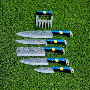 Juego de Cuchillos de Cocina de 4 Piezas, 5 Piezas, 7 Piezas |   Juego de Cuchillos de Chef de Acero Inoxidable Hechos a Mano con Diseño Grabado - Product Image 5