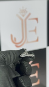 Colgante con Nombre Personalizado 'EARR' con Moissanita, Joyería Hiphop Clásica Completamente Adornada con Piedras Brillantes en Plata de Ley 925 - Product Image 3