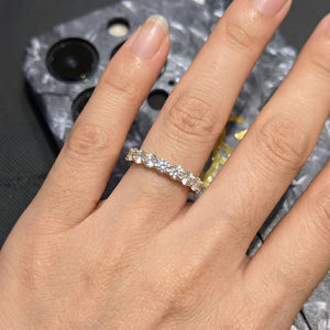 Anillo de Oro Elegante y Ligero para Mujer, Diseño Minimalista, Joyería para Uso Diario, Regalo para Boda, Compromiso o Fiesta - Product Image 3