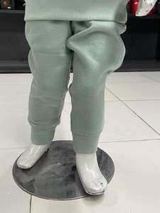 ชุดเสื้อผ้าเด็กแขนยาวผ้าฝ้ายเนื้อนุ่ม ชุดลำลองมีฮู้ดสำหรับเด็ก ฤดูใบไม้ผลิ ฤดูใบไม้ร่วง สีพื้น ชุดสองชิ้นสำหรับเด็กทารก - Product Image 6