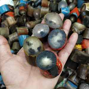 Bloque de Cuerno de Buey Rubio de Lujo, Material Natural Sólido para Artesanía de Asas, a Precio Económico - Product Image 5