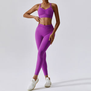 Nouvel Arrivage Soutien-gorge de Sport et Yoga à Torsion Frontale, Séchage Rapide, Logo Personnalisé, en Nylon Spandex Rembourré pour Entraînement, Gym, Fitness - Product Image 1