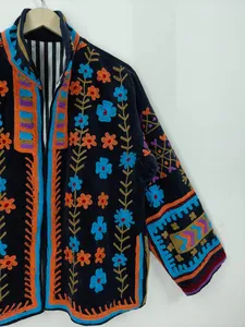 Veste en velours faite à la main, style Suzani, broderie florale bohème, respirante, 100% coton, style traditionnel ouzbek - Product Image 3