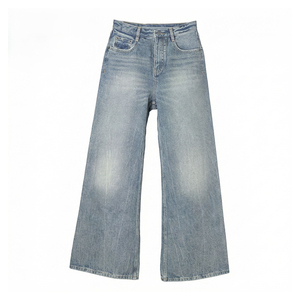 Pantalons en jean pour hommes, coupe bootcut, denim foncé, pour marques de vêtements américaines, fournisseur de lavage personnalisé et de marque privée. - Product Image 2