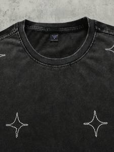 เสื้อยืดผู้ชายผ้าฝ้ายล้างทรงเทรนดี้ ลายดาวและพระจันทร์ประดับเพชรเทียม เสื้อยืดโอเวอร์ไซส์ สตรีทแวร์ ทรงหลวม สไตล์ฮิปฮอป เสื้อยืดลำลองใส่สบายสำหรับฤดูร้อน - Product Image 4