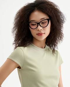 Camiseta de Manga Corta para Mujer, Cuello Redondo, Corte Ajustado, Color Sólido, Algodón y Rayón, Transpirable, Secado Rápido, Verano, Vietnam - Product Image 6