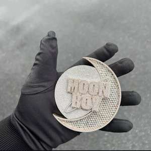 Comprar Colgante de Letra Personalizado con Moissanita Redonda de Corte Brillante Engastada en Bisel, de Plata de Ley 925, Joyería Hip Hop Unisex - Product Image 2