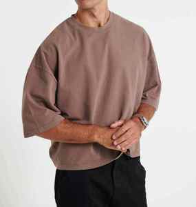Camiseta de Streetwear con Logotipo Personalizado, 300GSM, Algodón de Alta Calidad, Corte Holgado y Extra Grande para Hombre - Product Image 5
