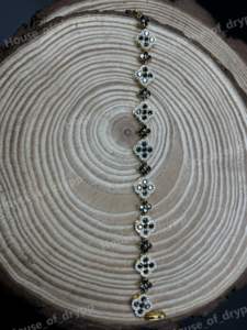 Pulsera de eslabones Silver Clover con diamantes de moissanita VVS negros, diseño floral, joyería de lujo para hombre y mujer. - Product Image 4