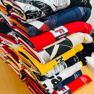 Camiseta Casual Unisex de Verano de Primera Calidad, 100% Algodón, Corte Ajustado, Color Sólido, Lavada, Marca Original de Bangladesh, Lote de Excedentes - Product Image 2