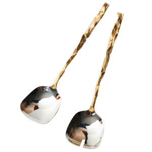 Juego de 2 utensilios para ensalada de acero inoxidable con baño de cobre, diseño antiguo, mango largo pulido y elegante para cocina. - Product Image 3