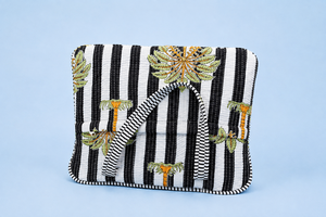 Mochila para Portátil Acolchada Kantha Hecha a Mano, de Tela de Algodón, para Viajes, Escuela, Uso Diario - Product Image 3