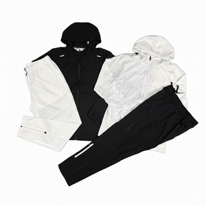 Ensemble de survêtement en nylon patchwork pour homme, léger, à capuche, taille élastique, style streetwear, personnalisable OEM, vêtements de sport - Product Image 2