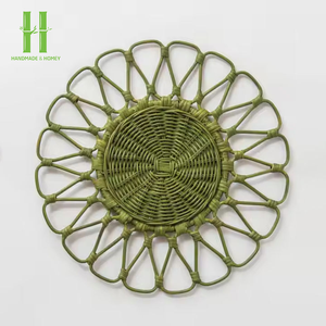 Hot Trend Natural Rattan Charger Plates Handwoven Wedding <b>Table</b> Decoration Wicker Scalloped Placemats in Multiple Colors - Product Image 2