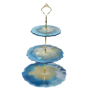 Exquisito Soporte de Resina Hecho a Mano de 3 Niveles con Detalles Dorados, Elegante Exhibidor de Postres de Epoxi Inspirado en Mármol para Bodas y Cumpleaños - Product Image 1