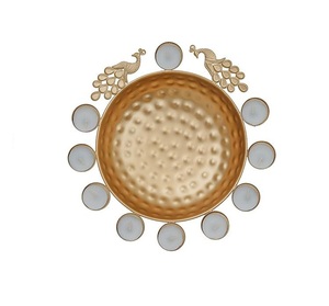 Bol à bougie en métal rustique pour la présentation de bougies dans les intérieurs de style ferme, créant une ambiance décorative chaleureuse et confortable. - Product Image 1