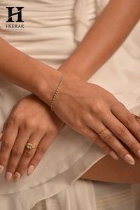 Luxury Emerald and Diamond Alternating Tennis Bracelet 14K/18K Gold Fine Jewelry Manufacturer - Product Image 4