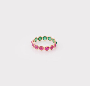 Bague florale alternée rubis naturel et émeraude en or jaune massif 18 carats, bague statement à pétales taillés en poire, pierres de naissance de mai et de juillet - Product Image 2