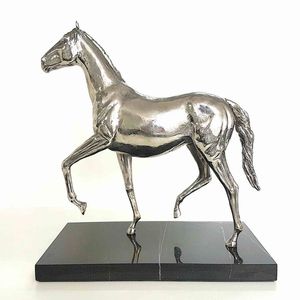 Escultura de Caballo de Aluminio Estilo Vintage, Adorno Ecuestre Decorativo para Hogares con Temática Clásica y Herencia Histórica - Product Image 5