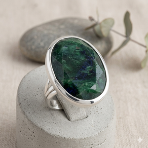 Art Palace Most Fashionable Dyed <b>Emerald</b> Gemstone <b>Silver</b> Bezel Setting <b>Ring</b> From Rajasthan Classic Style - Product Image 3