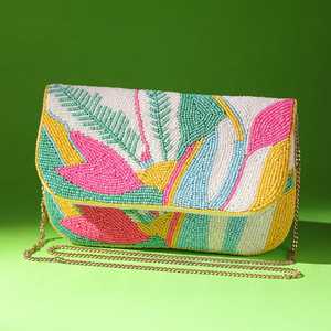 Bolso de Mano Bordado con Diseño Floral, para Fiestas Casuales y Bodas, Elegante y Hecho a Mano - Product Image 1